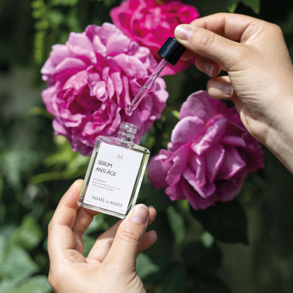 Anti-Aging Oil Serum with Damask Rose solar macerate – Bakuchiol 1%, regenerating, firming, radiance-boosting. Apply morning & evening. Made in France | LaPeNu