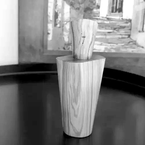 Boselli No. 5 – Olive wood perfume flacon, black-and-white, Patchouli eau de toilette — made in France | LaPeNu