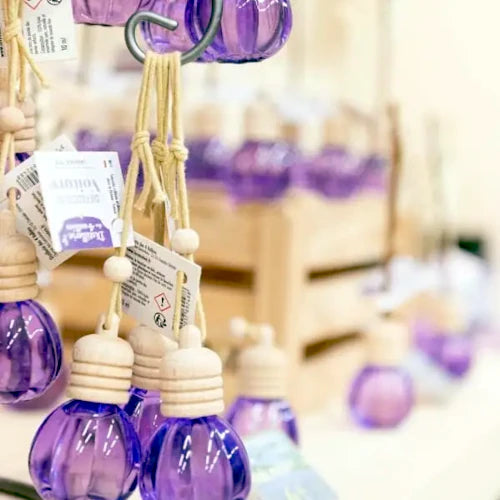 Fine lavender car diffuser – pure essential oil, calming natural fragrance for car, home or office. Made in France | LaPeNu