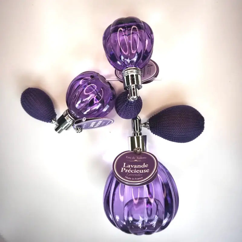 Lavande Précieuse natural lavender EdT – 12 ml & 60 ml retro poire flacons top view, all with poire bulb atomizers. Refillable, calming. Made in France | LaPeNu