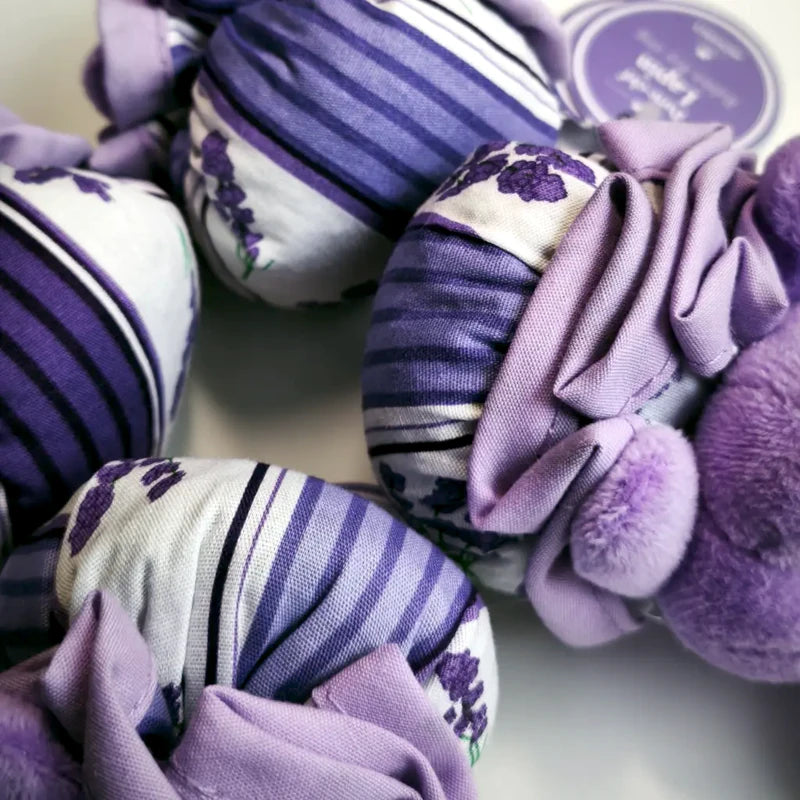 Lavender keychain in cotton and velour with durable stitching, quality finish and natural dried flower filling. Made in France | Lapenu
