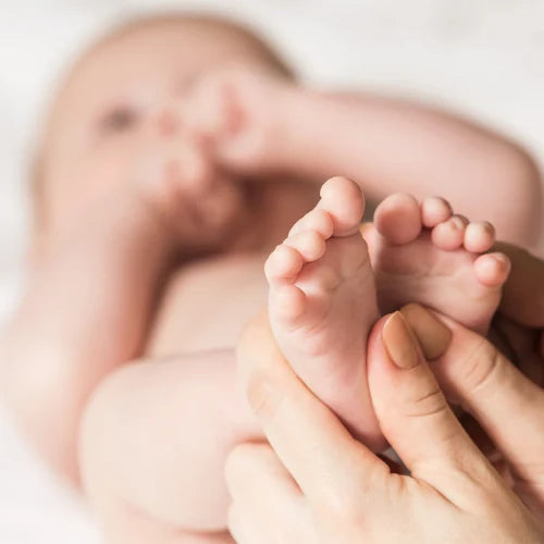 Pure, fragrance-free organic formulas for babies & mothers — gentle, neutral & safe for the most sensitive skin. Provence, France | LaPeNu